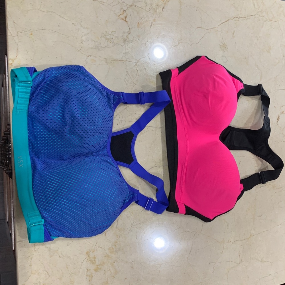 2 Victoria Sport VSX padded sports bras